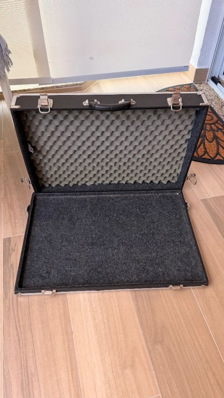 Pedalboard 60x40cm usado - Foto 2