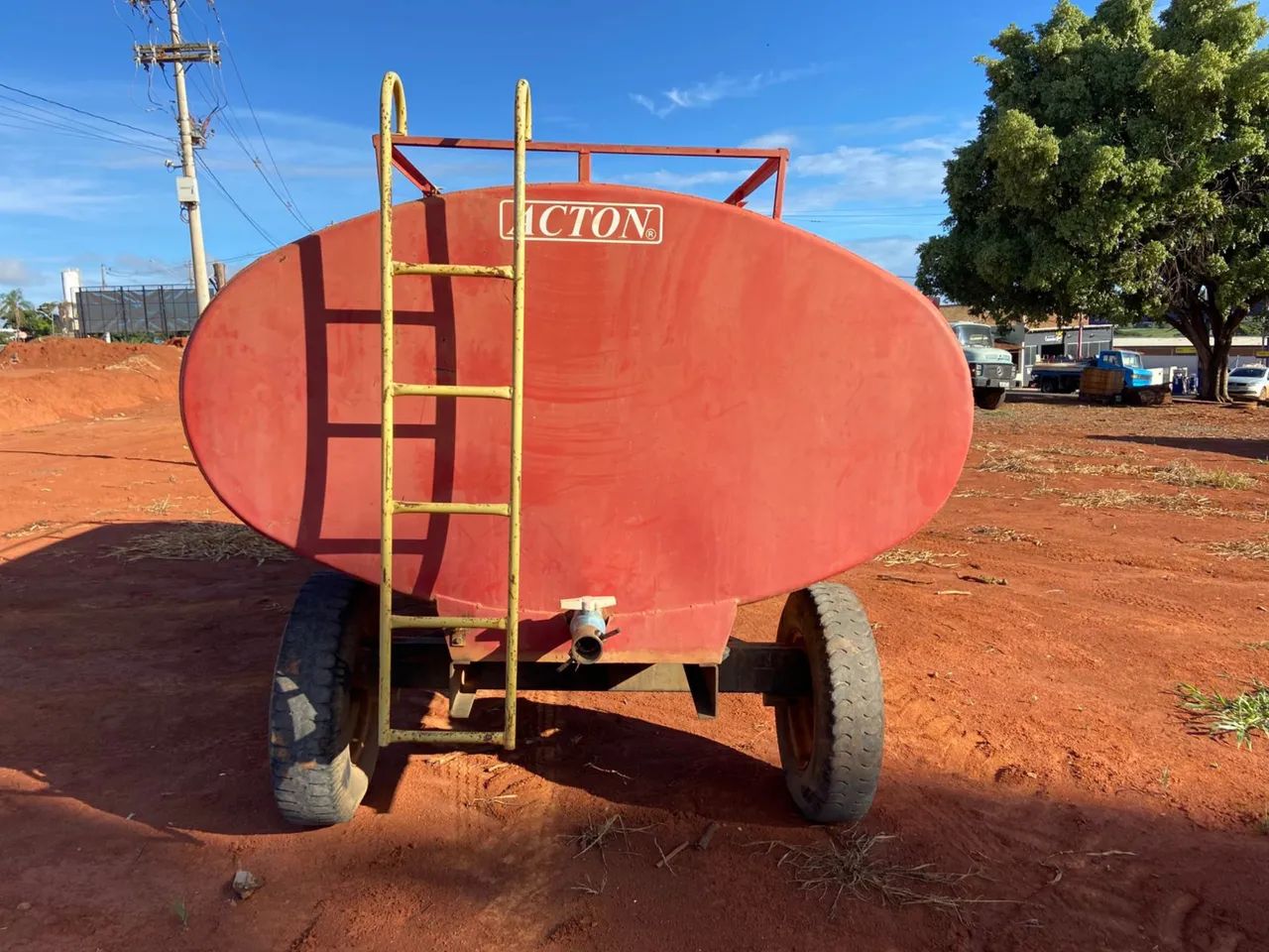 Tanque de 6.500litro com carretinha  - Foto 6