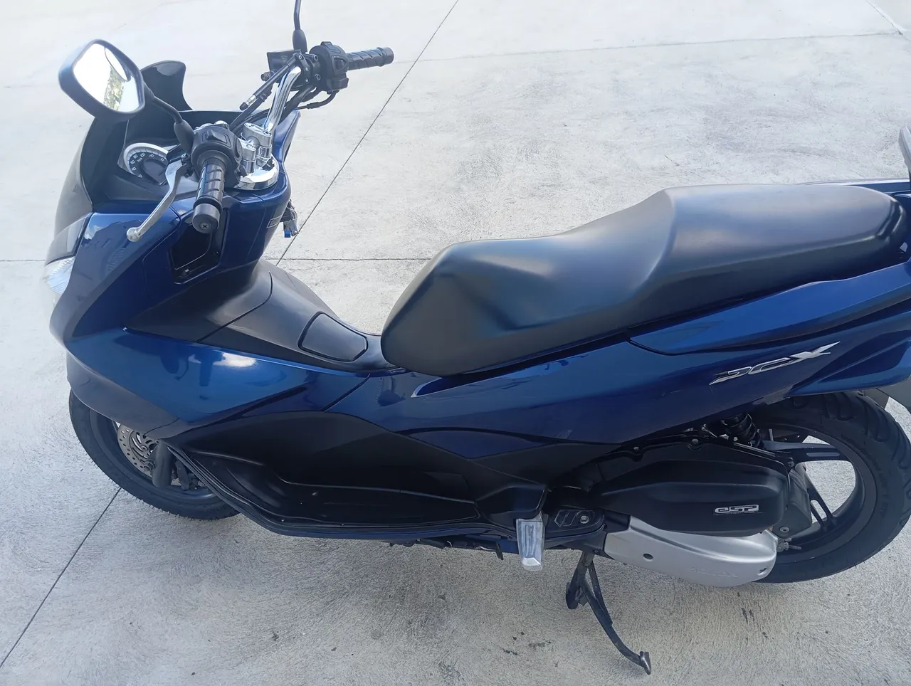 PCX 売ります PCX(ホンダ)のバイクを探すなら【グーバイク】