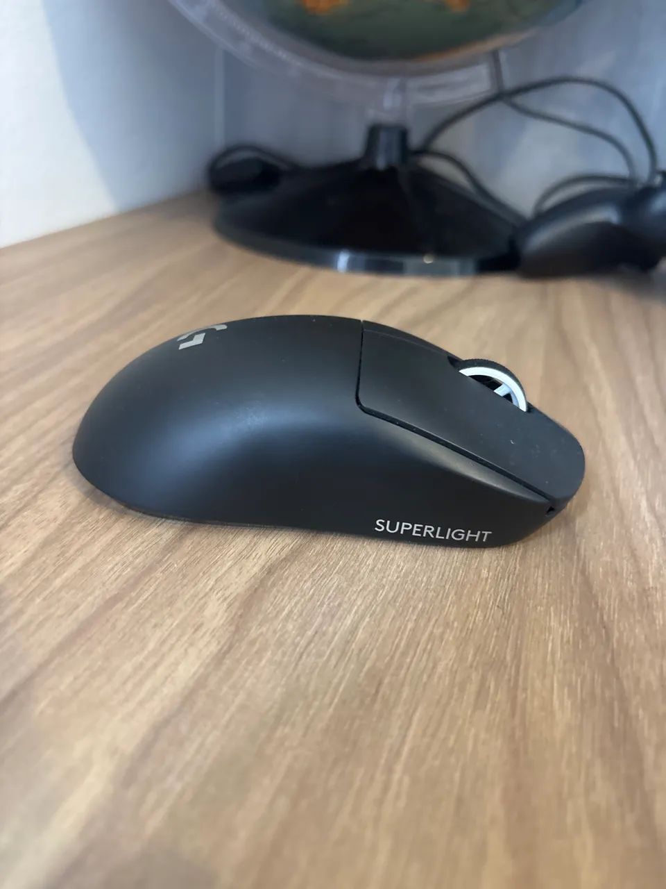 Mouse Logitech G Pro Superlight sem fio - Foto 3