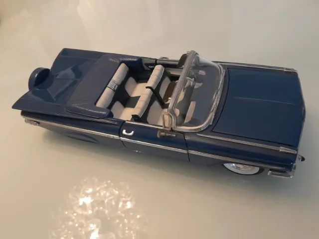 Miniatura antiga de coleção 1 /18 - Foto 2
