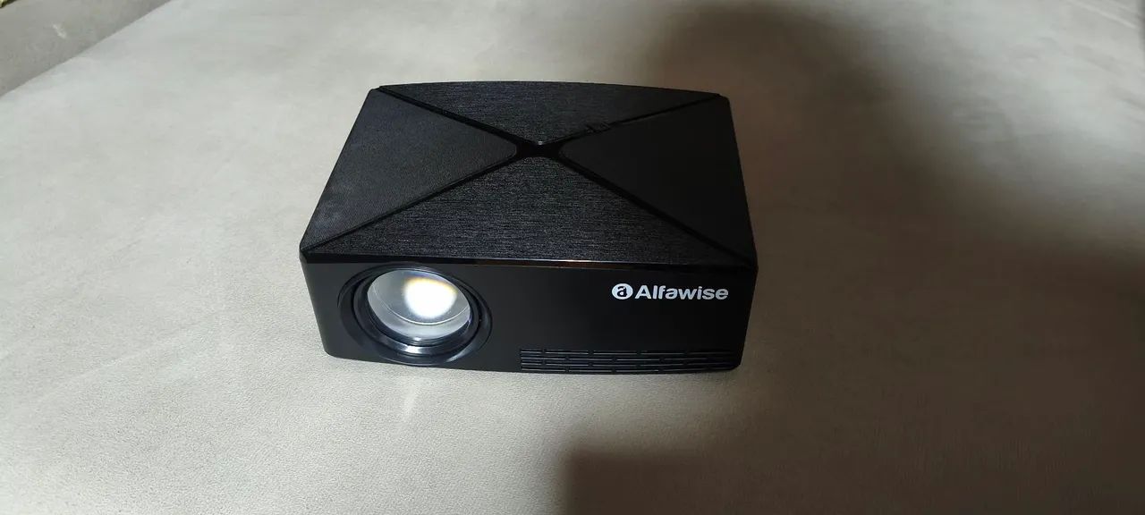 Projetor led compacto alfawise - Foto 5