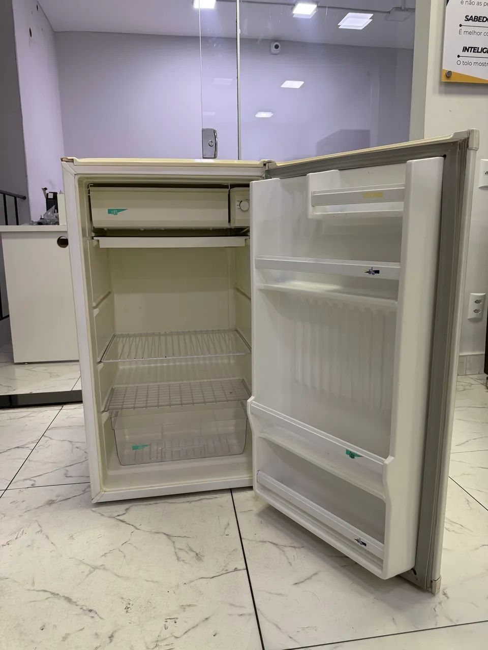 Frigobar Consul Compacto 120  - Foto 4