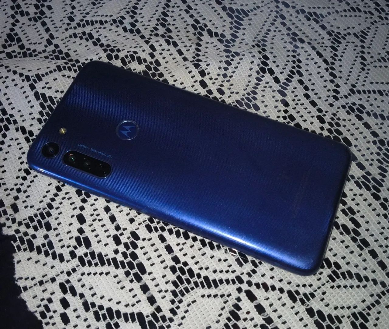 Moto G8