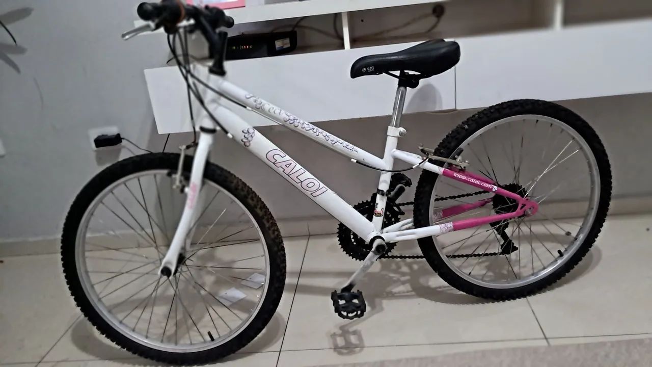Bicicleta infantil Aro 24 só pegar e andar. * - Foto 4