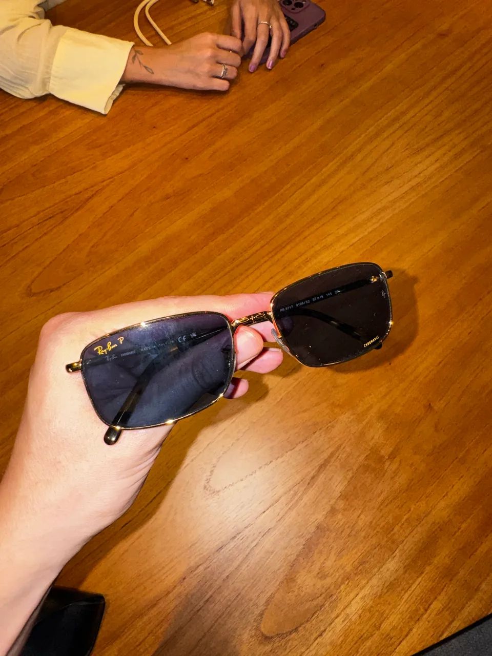 ÓCULOS DE SOL RAYBAN Código do modelo RB3717 919631 57-18 - Foto 3