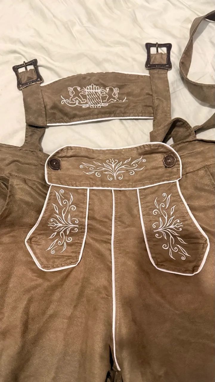 VENDO TRAJE DE OKTOBERFEST  - Foto 2