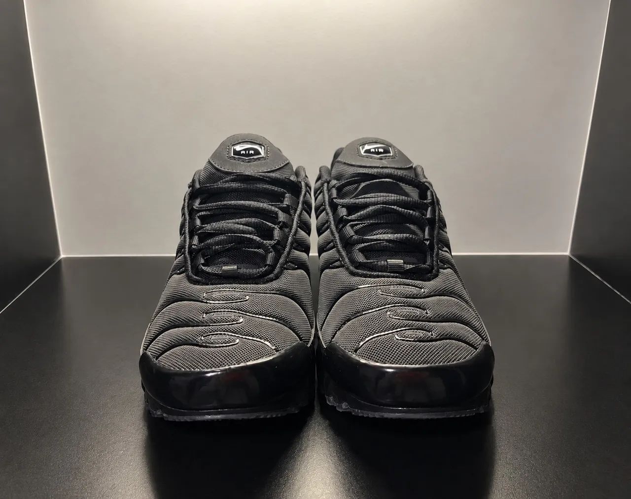 TN TRIPLE BLACK - Foto 3