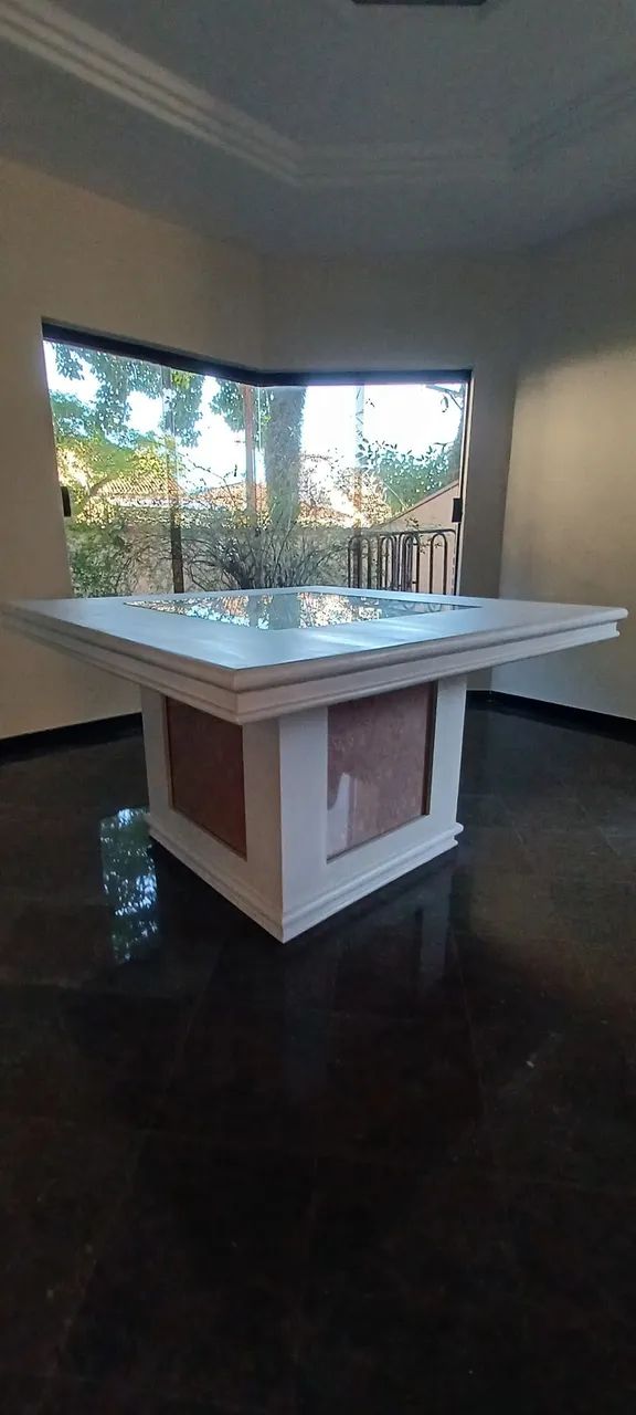 Mesa de jantar para 8 cadeiras.  - Foto 2