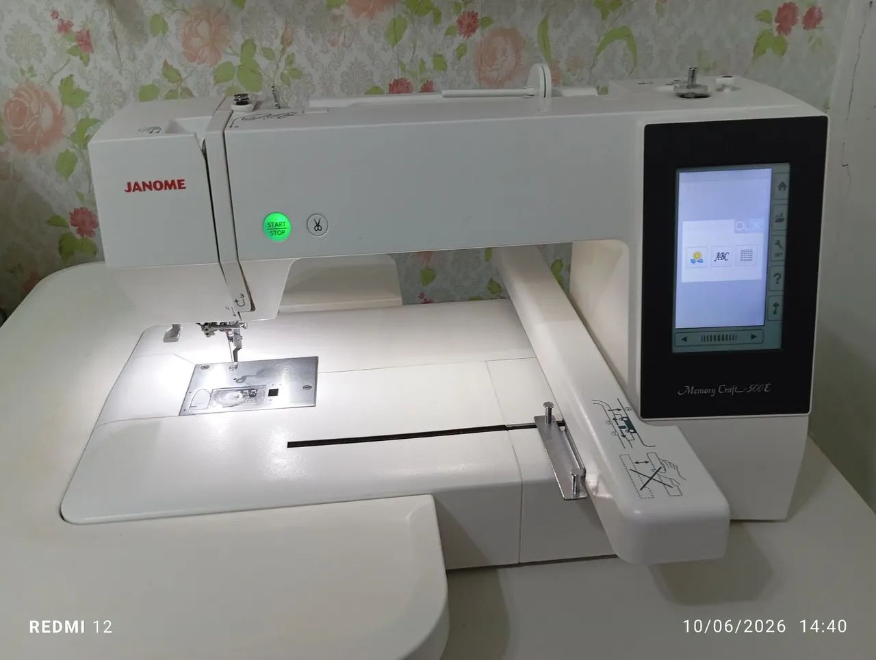 Bordadeira Janome MC 500e - Foto 2