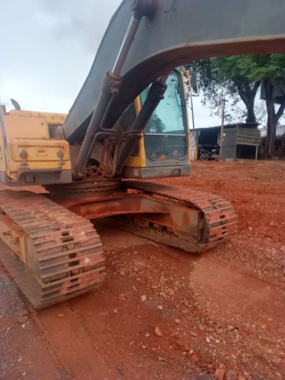 Escavadeira Volvo 210 - Foto 6