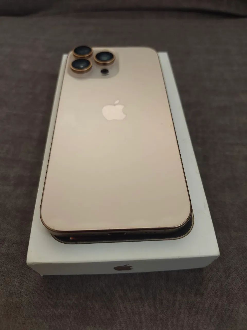 iPHONE 16 PRO MAX ESTADO DE ZERO