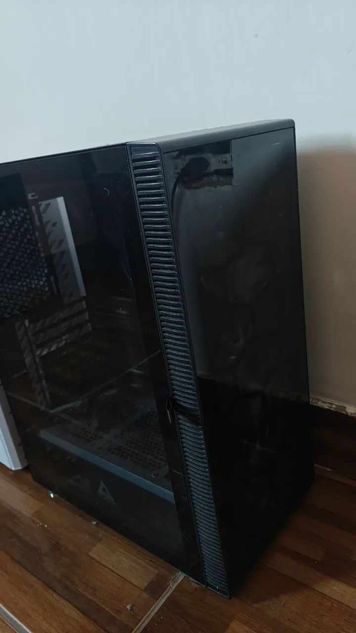 3 gabinetes gamers  - Foto 3