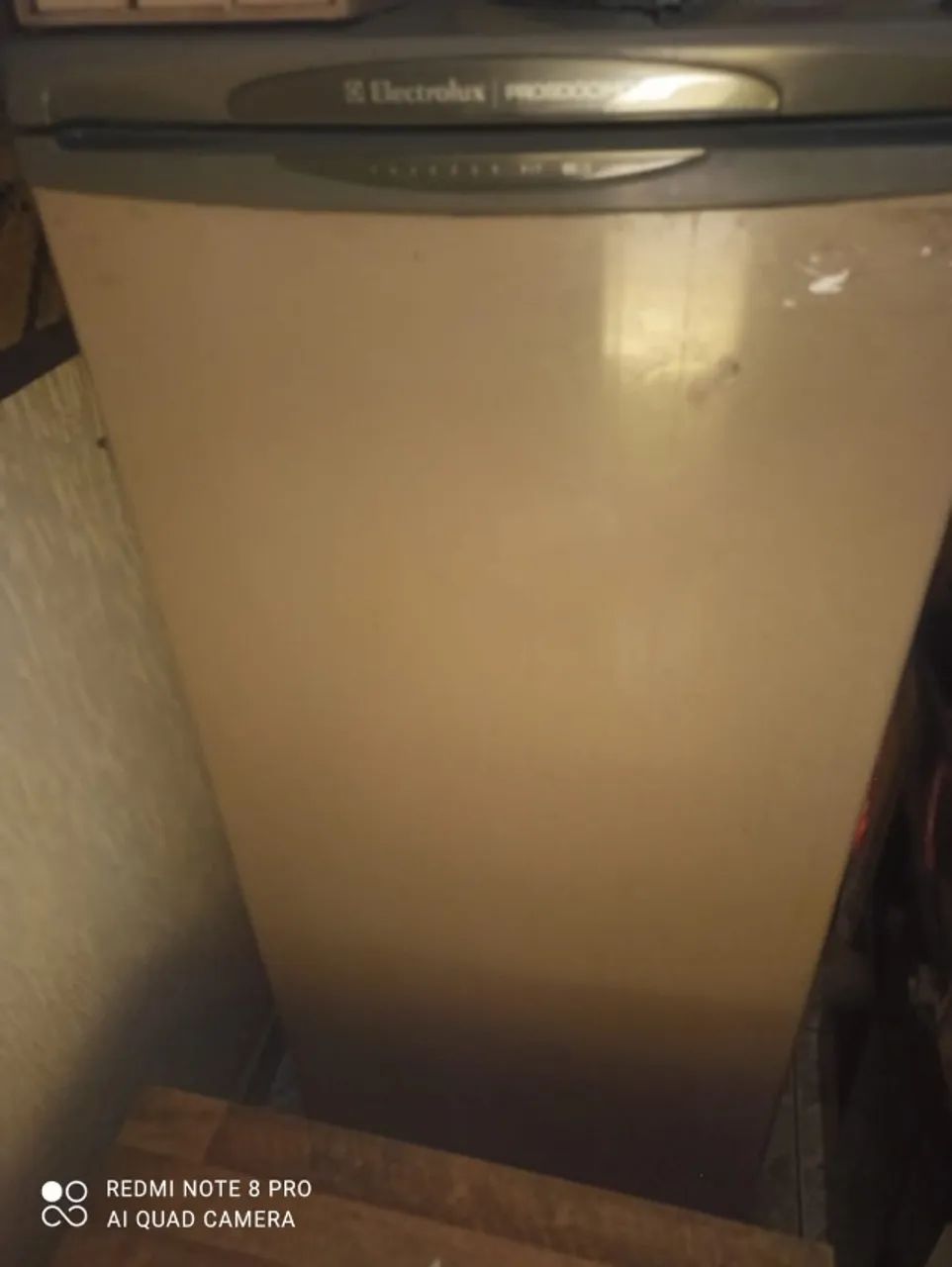 Freezer Vertical  127V( Retirar no Local )