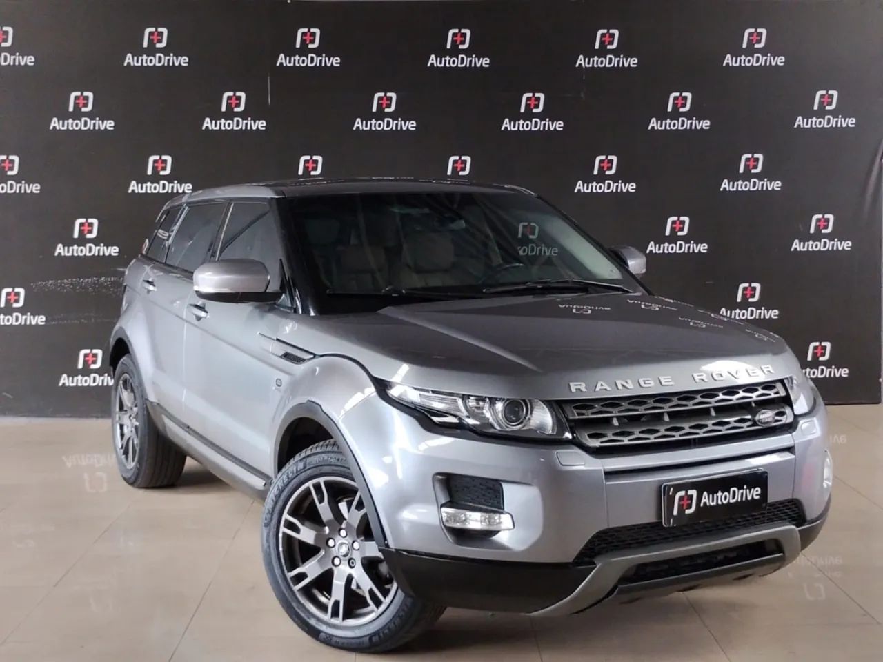 Land Rover Range Rover Evoque Pure 2.0 Aut. 5P 2013