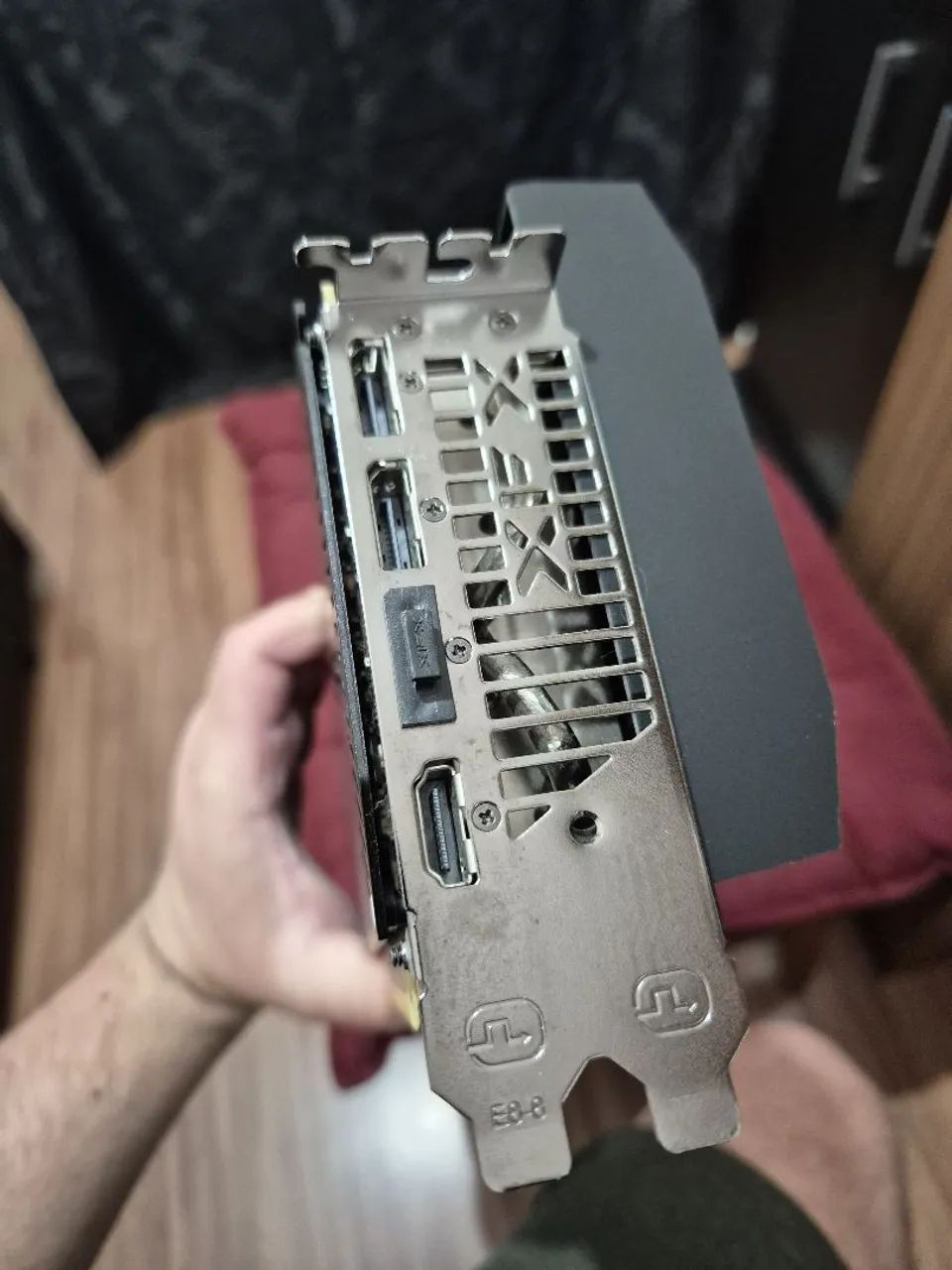 Rx 9070 Xt 16gb Xfx Quicksilver Placa de video Amd - Foto 3