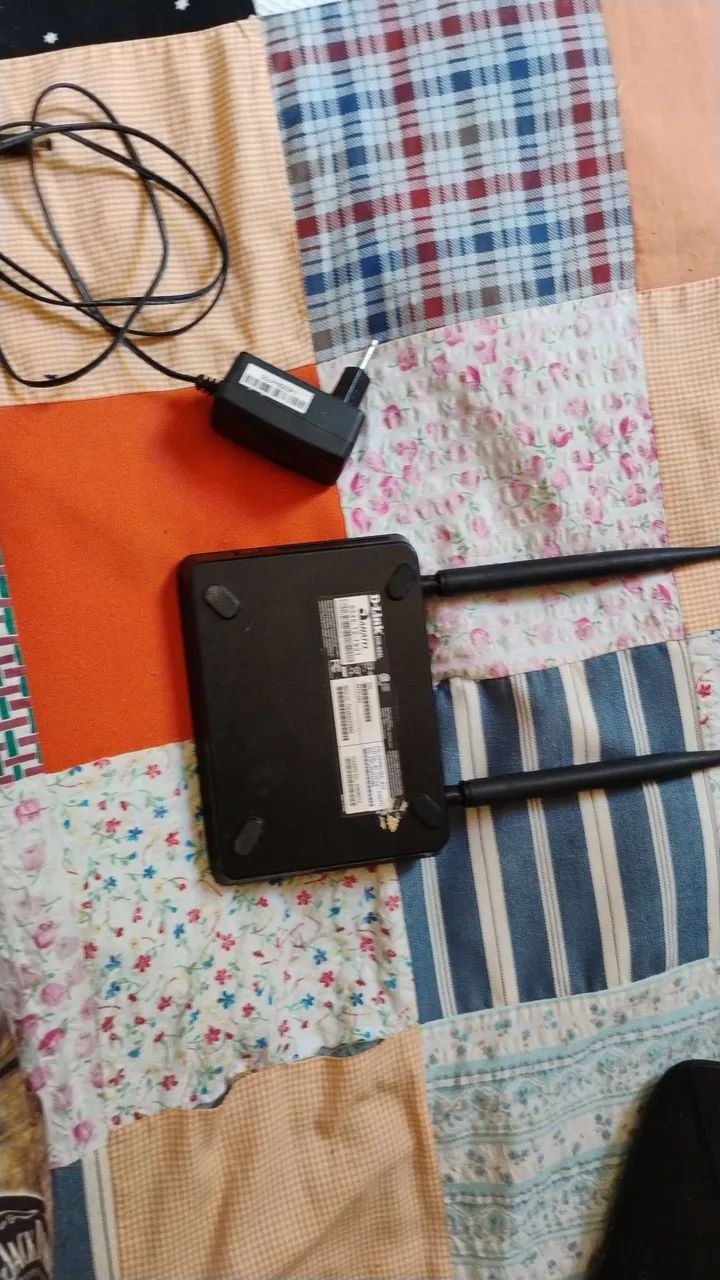 Roteador Wi-Fi D-Link DIR-905L 300Mbps - Com Fonte (Usado) - Foto 3