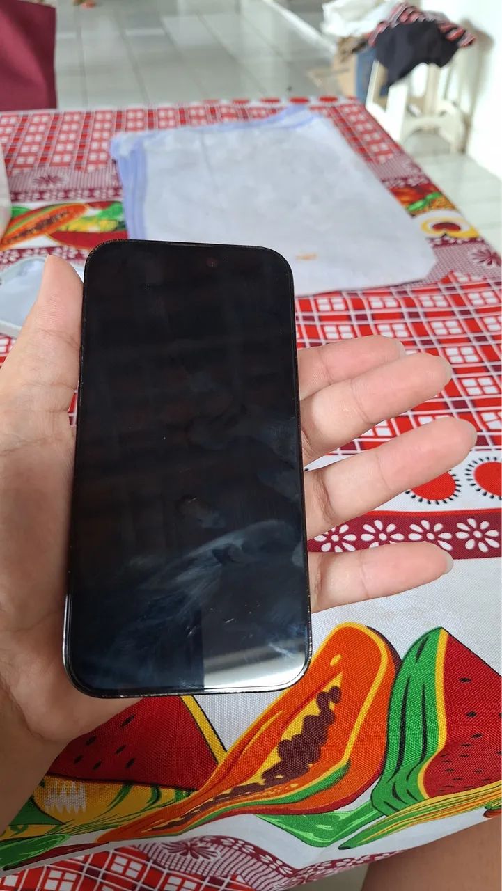 Vende-se IPhone 14 Pro de 256gb - Foto 2