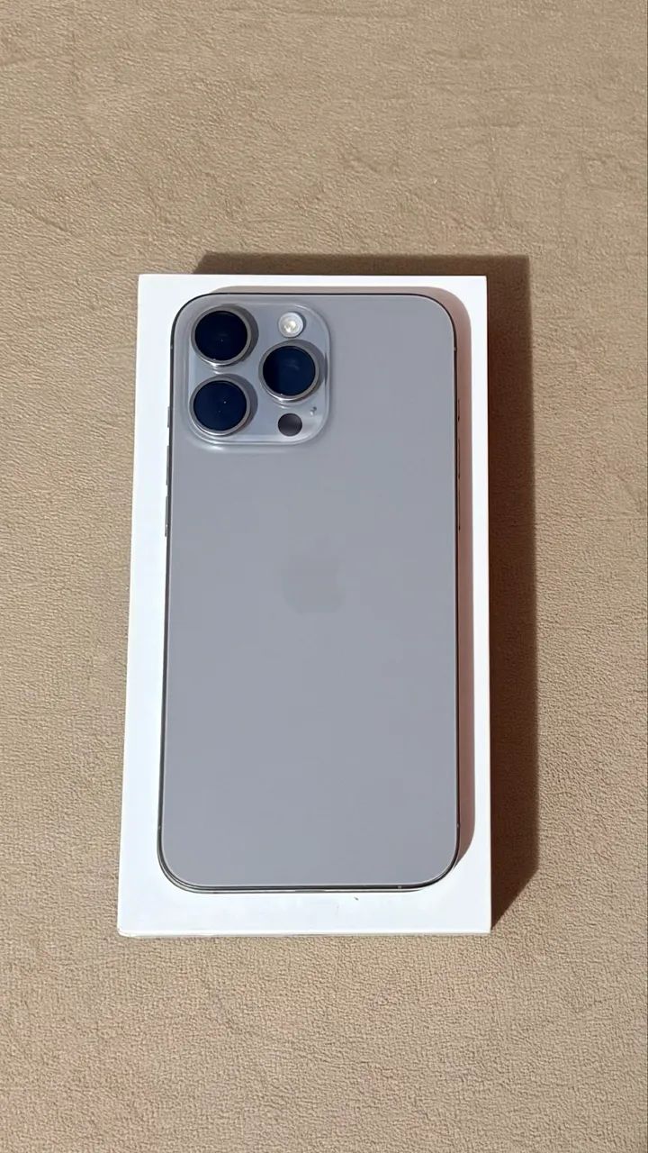 VENDO IPHONE 15 PRO MAX 256GB - Celulares e Smartphones - Vila