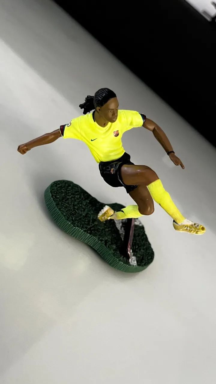 Ronaldinho Gaúcho Barcelona - Action Figure FT Champs (Raridade