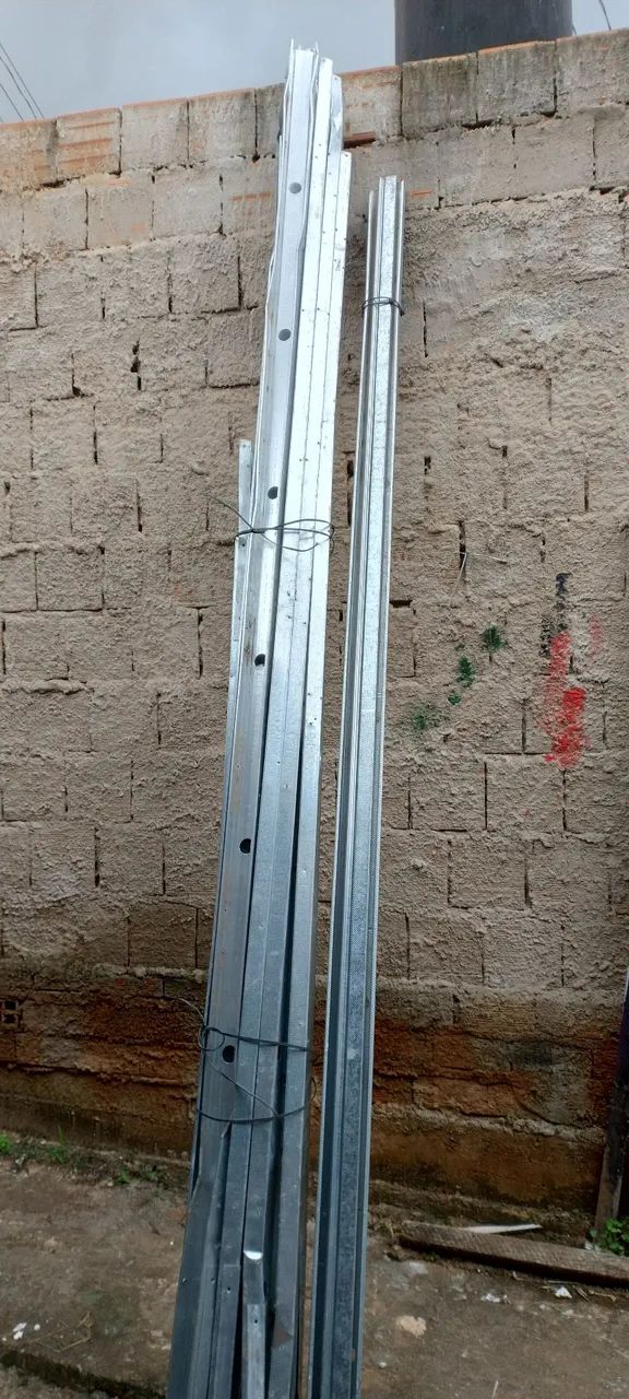 PERFIL MONTANTE PARA DRYWALL