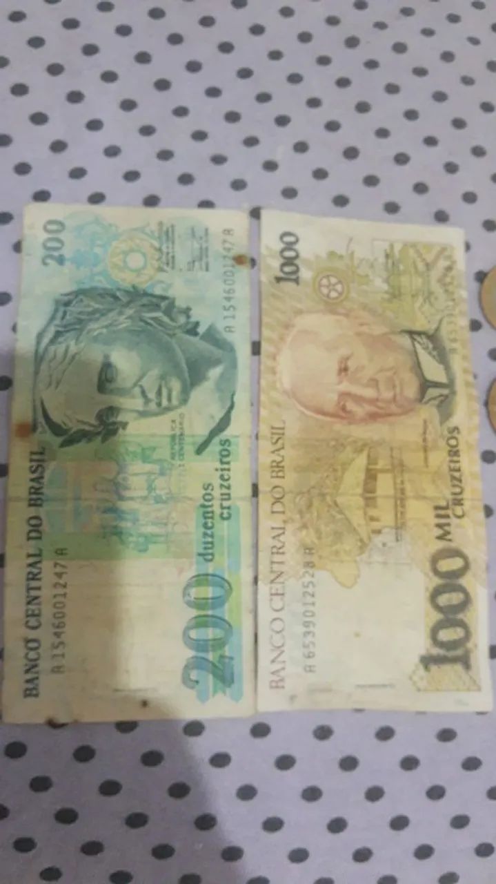 Notas e moedas antigas - Foto 4