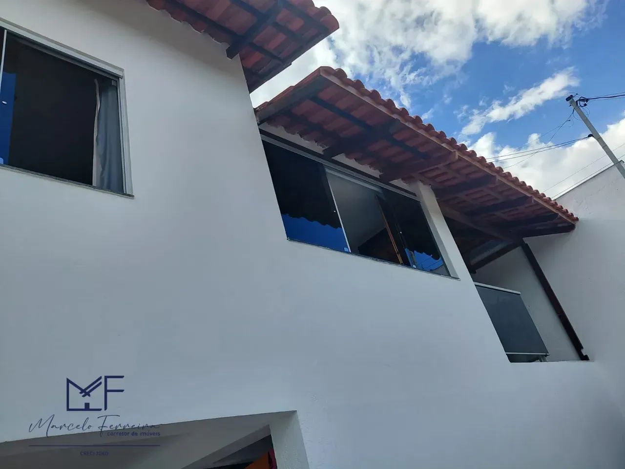 Excelente casa estilo colonial em local privilegiado de Florestal/MG - Foto 4