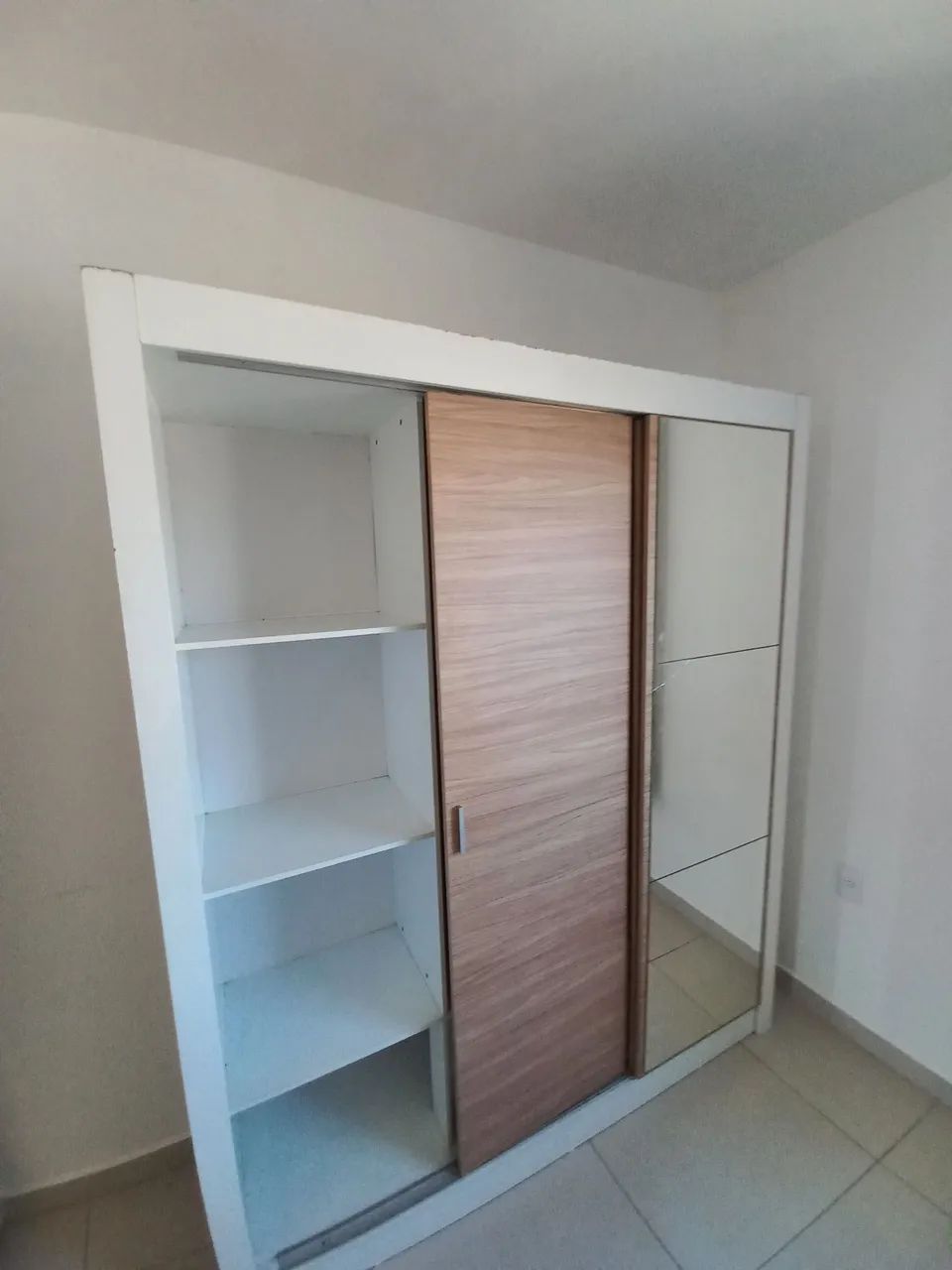 Guarda-roupas solteiro - Foto 2