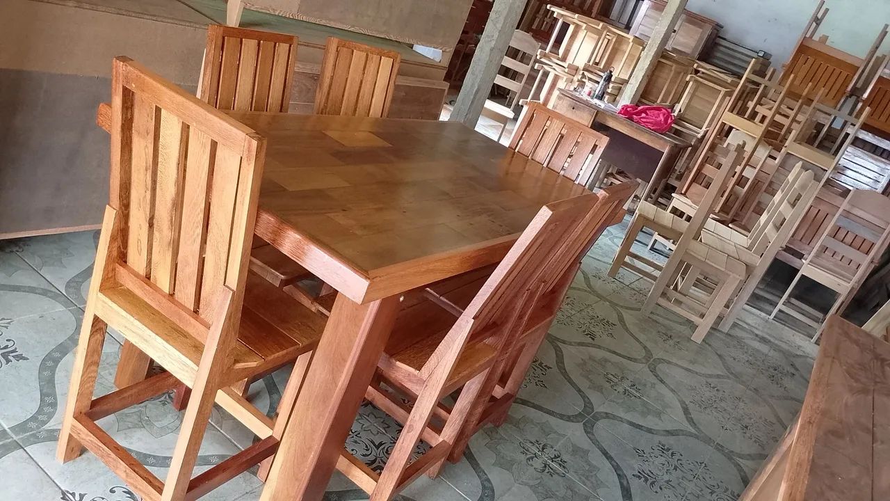 Mesa de madeira 