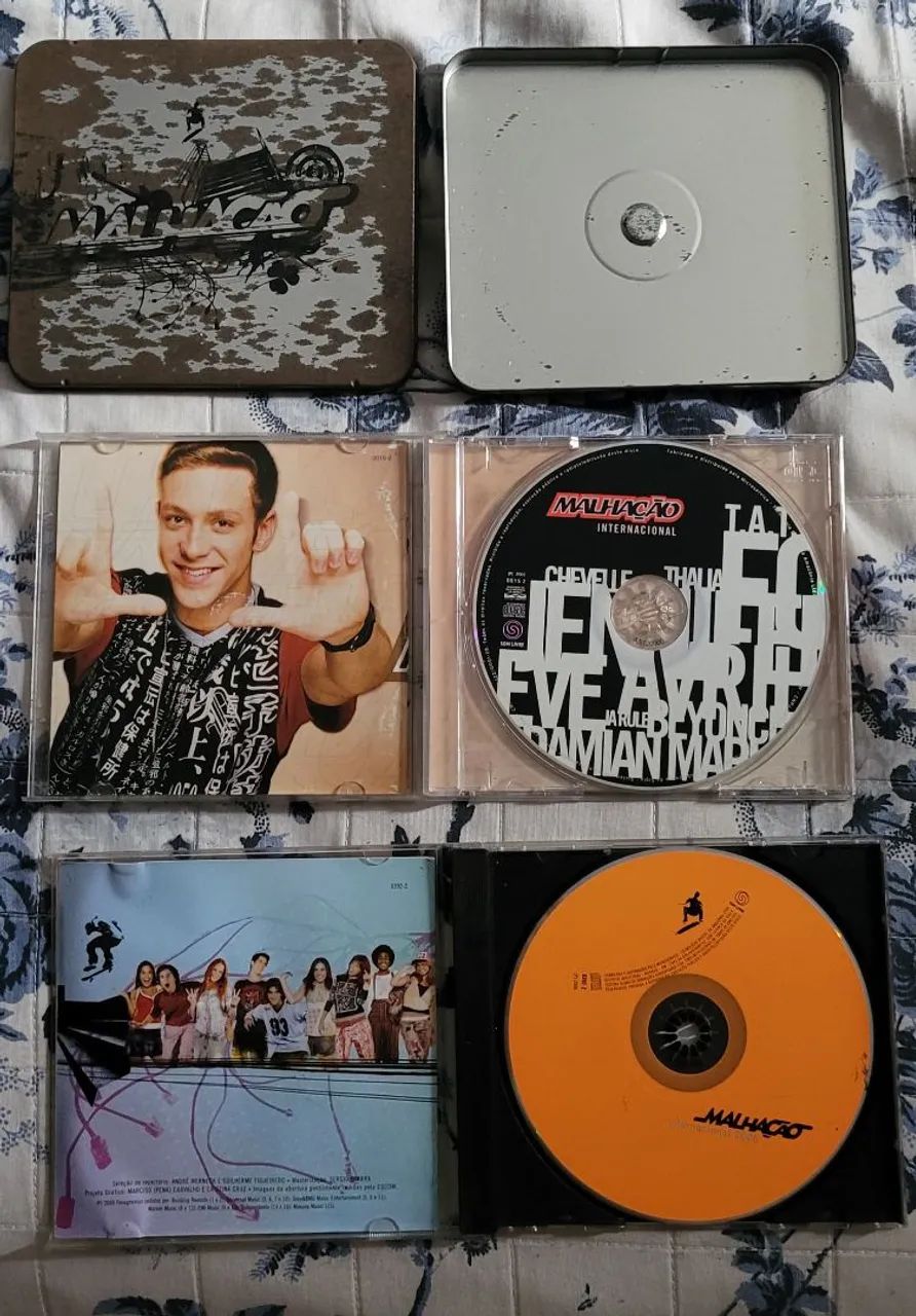 Kit CDs e caixa em metal da novela malhação internacional Globo música coleção  - Foto 3