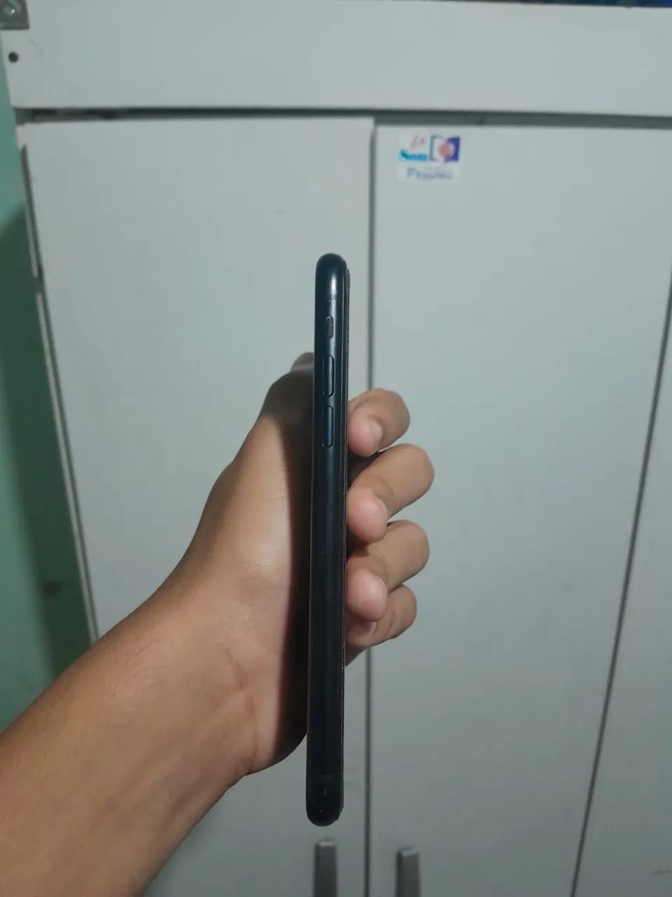 Vendo ou troco iPhone Xr - Foto 3