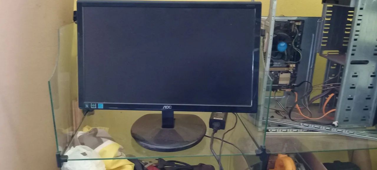 MONITOR AOC 21 PLOEGADAS