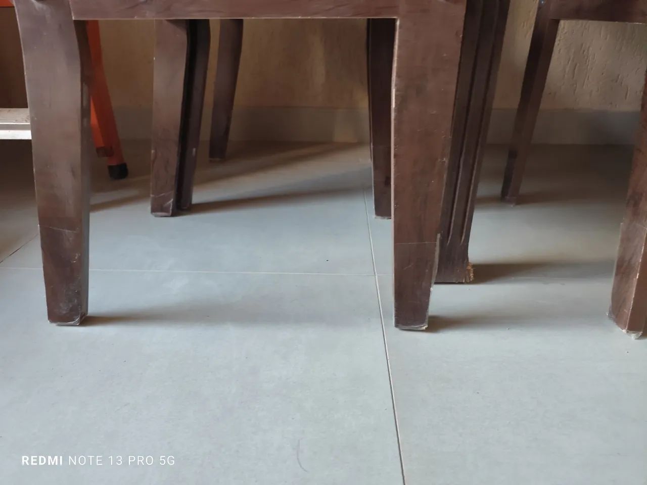 Mesa com 4 cadeiras  - Foto 5
