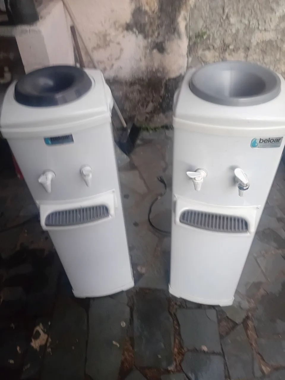 Bebedouro refrigerado de galão 220v