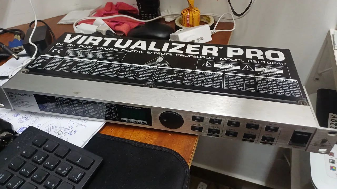 Módulo Behringer DSP1024P Virtualizer