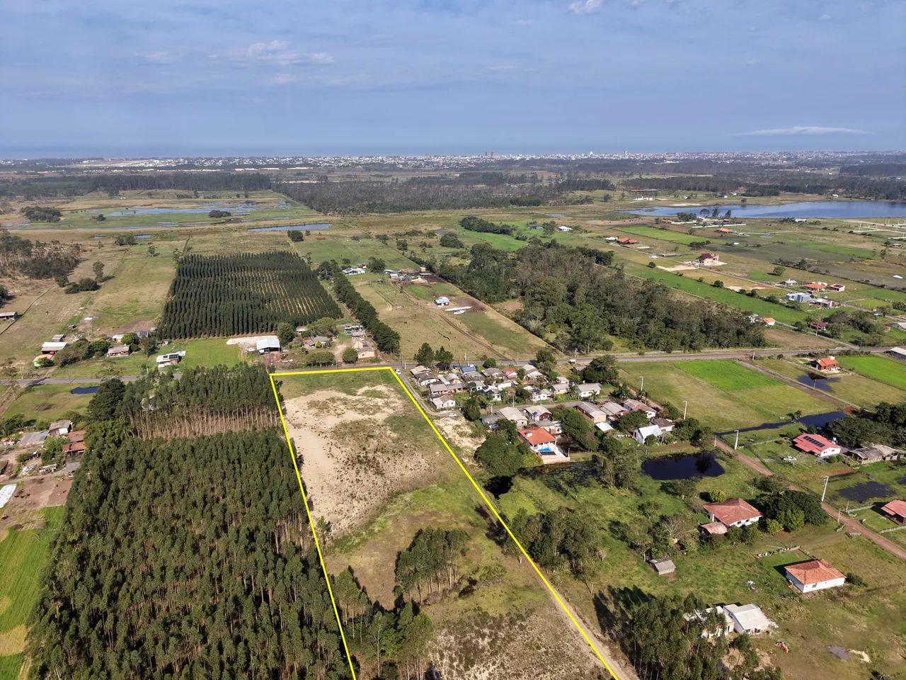 Área de Terra com Excelente Potencial  Acesso Asfaltado - Foto 5