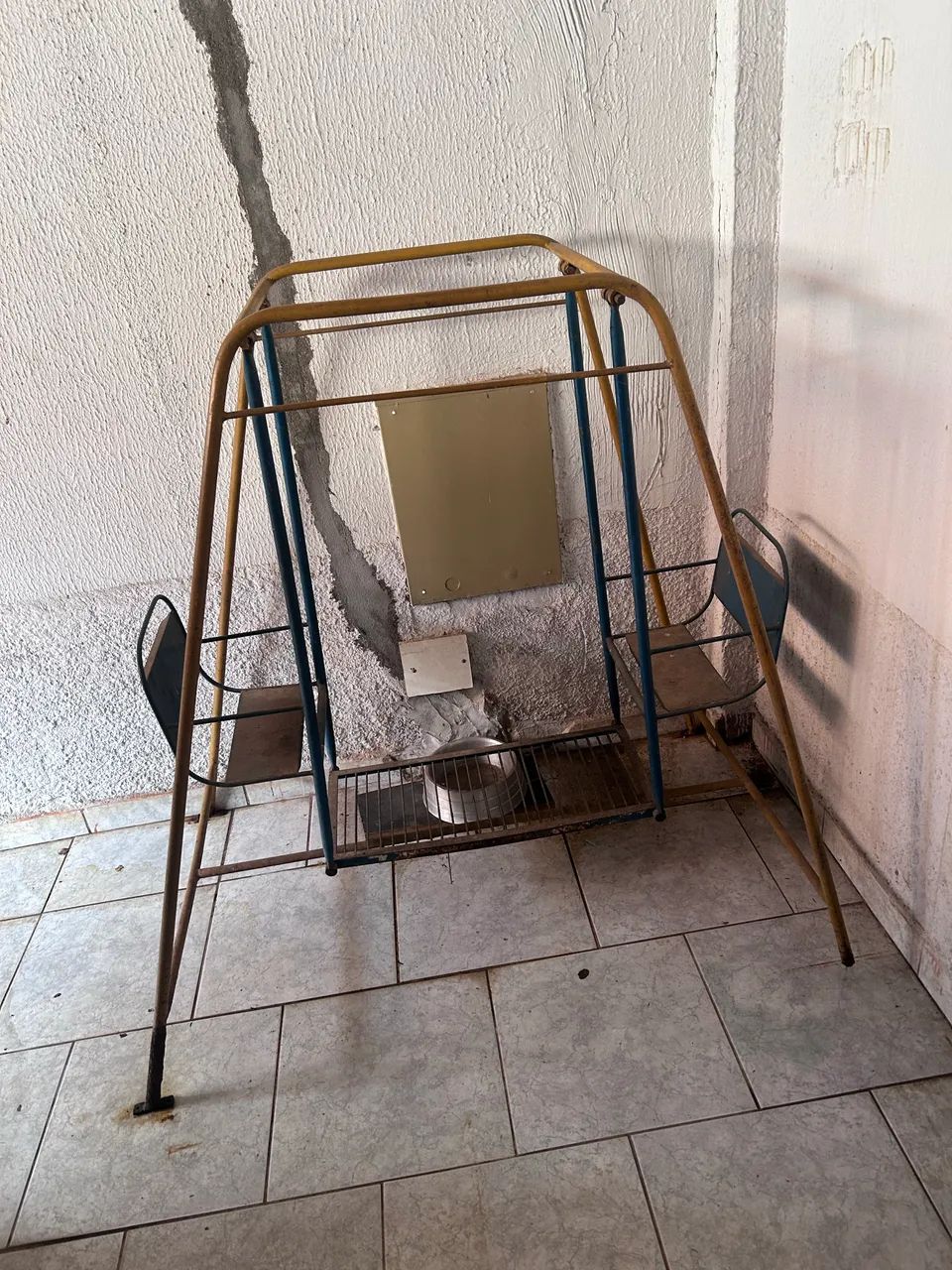 BALANÇO INFANTIL DE FERRO