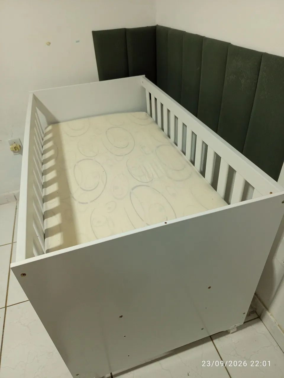 Berço de madeira que vira cama  - Foto 4