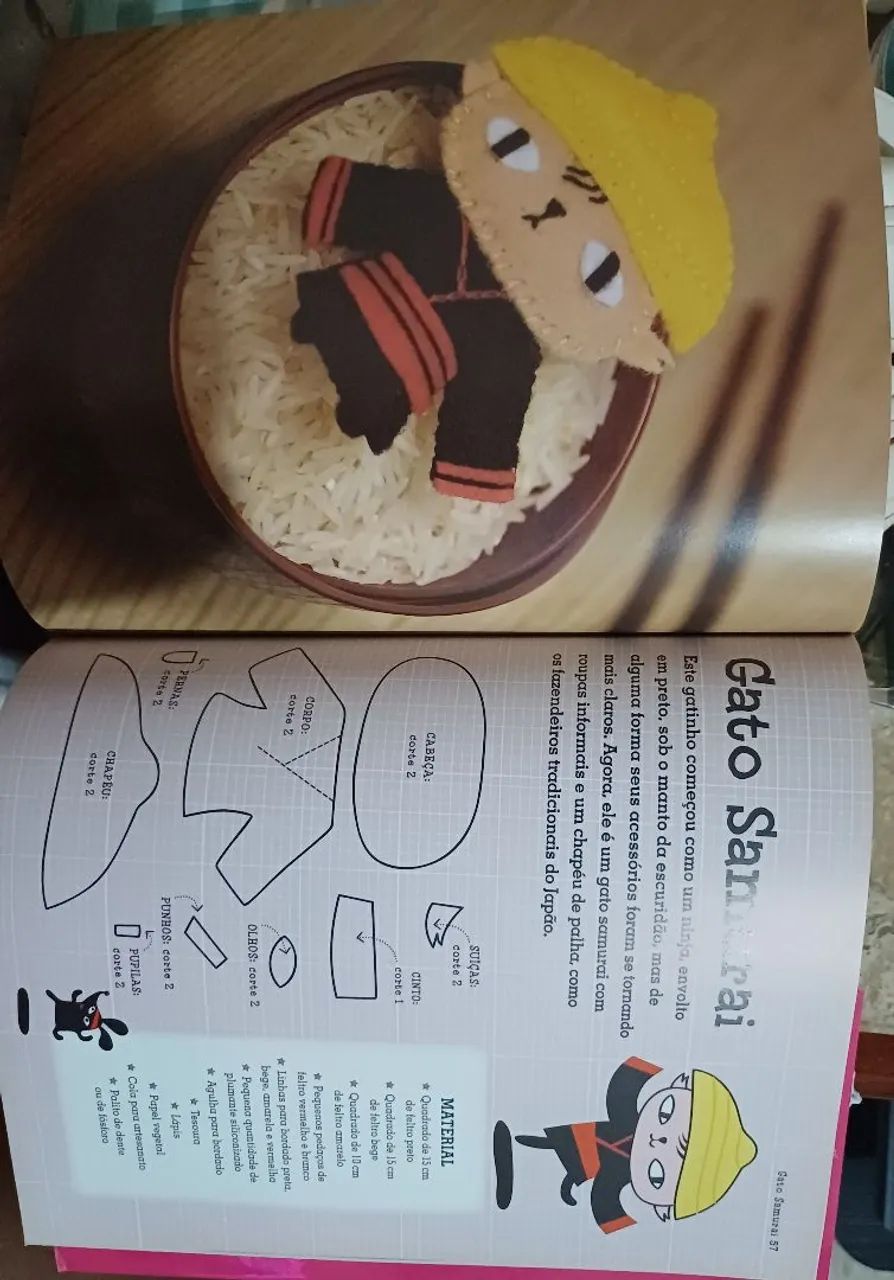 Livro Bonequinhos de feltro - Tudo para fazer 18 mini peças incríveis  - Foto 3