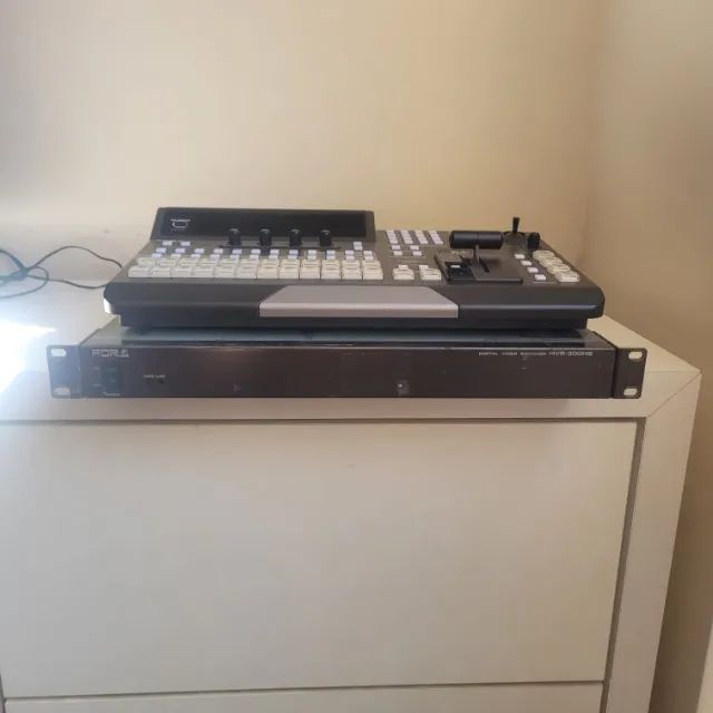 Switcher De Vídeo - Mesa De Corte - For.a Hvs-300hs (Usado) - Foto 3