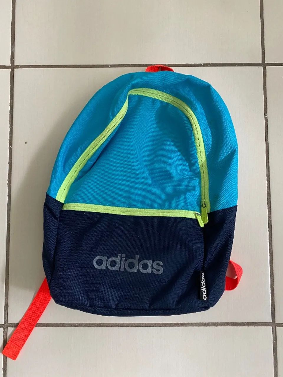 Mini mochila adidas