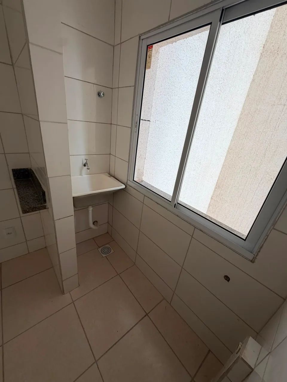 ALUGA-SE APARTAMENTO - Foto 5