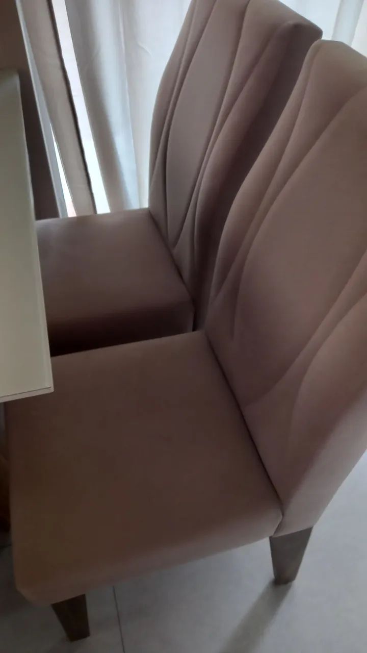 Conjunto de mesa de jantar e 4 cadeiras - Foto 3
