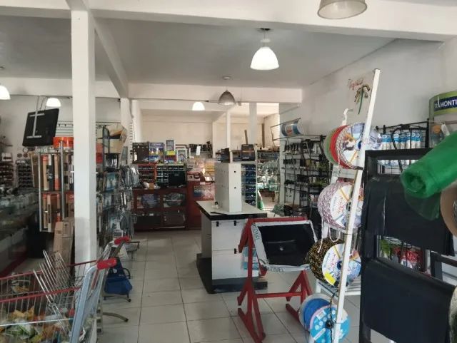 Vendo loja mat. construção completa: gôndolas, prateleiras, balcões, expositores e estoque