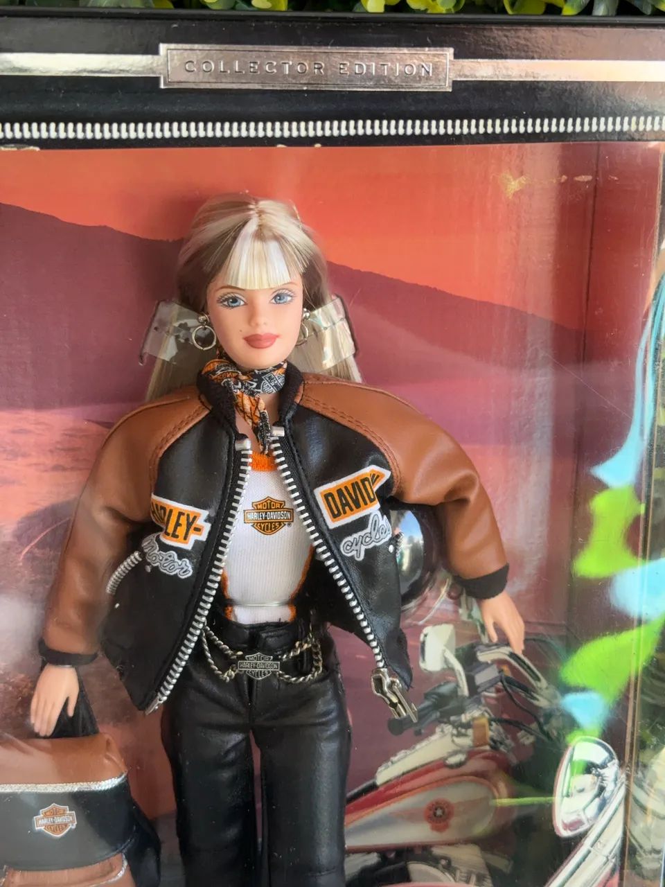 Boneca Barbie collector  Harley Davidson - Foto 3