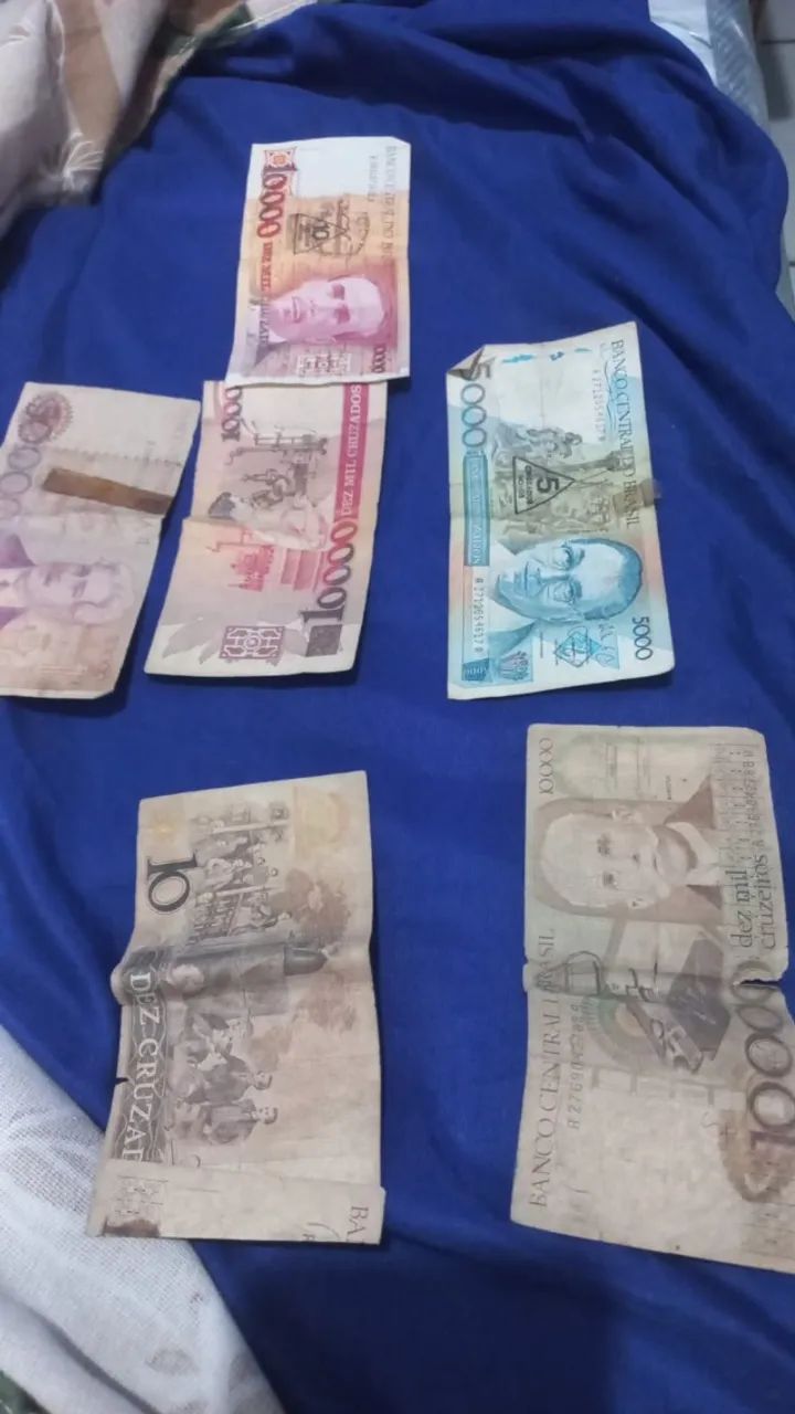 dinheiro antigo - ira pegar este pacote