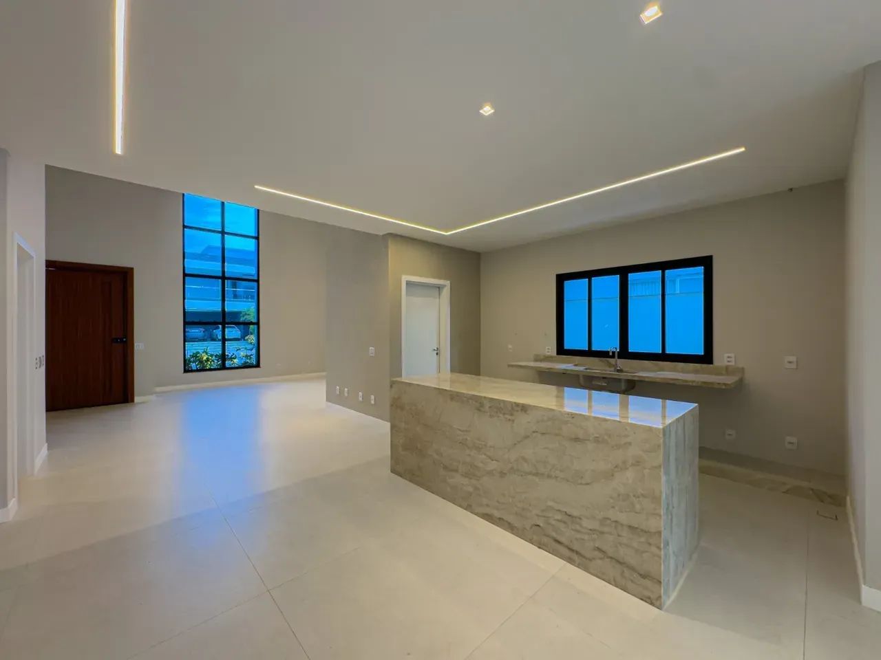 Casa Linear no Condomínio Alphaville Jacuhy 4 quartos sendo 3 suítes - Foto 4