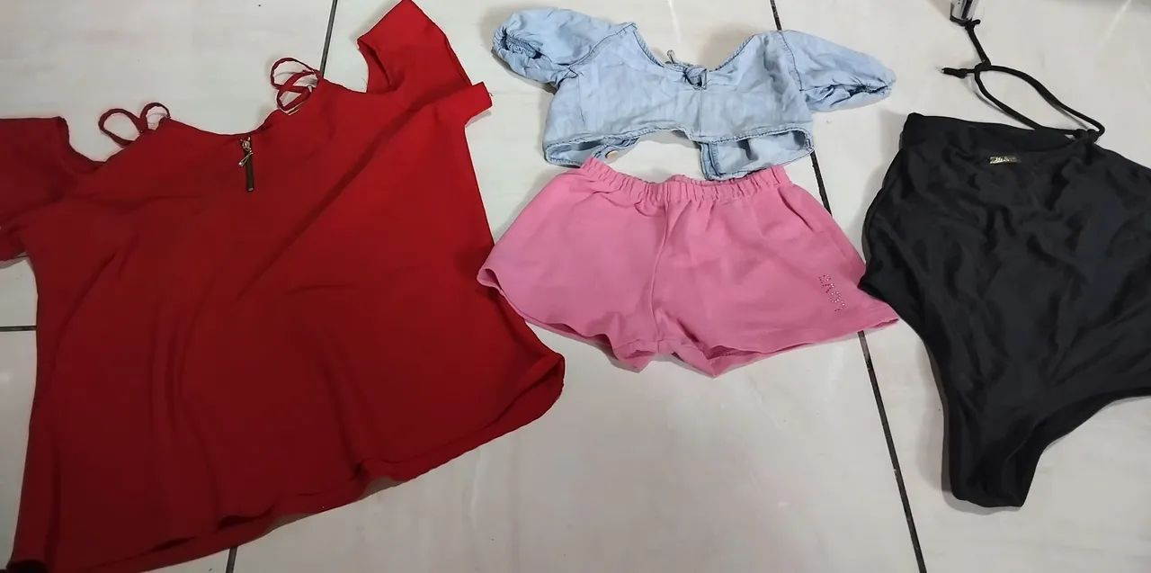 Lote de roupas - Foto 3