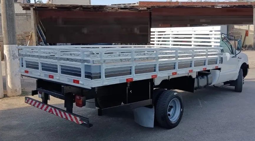 F4000 2017 Carroceria. - Foto 3