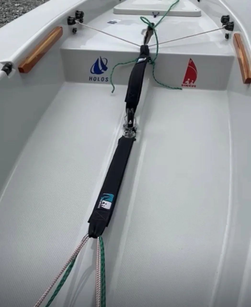 Dingue Holos preparado para regata  - Foto 8